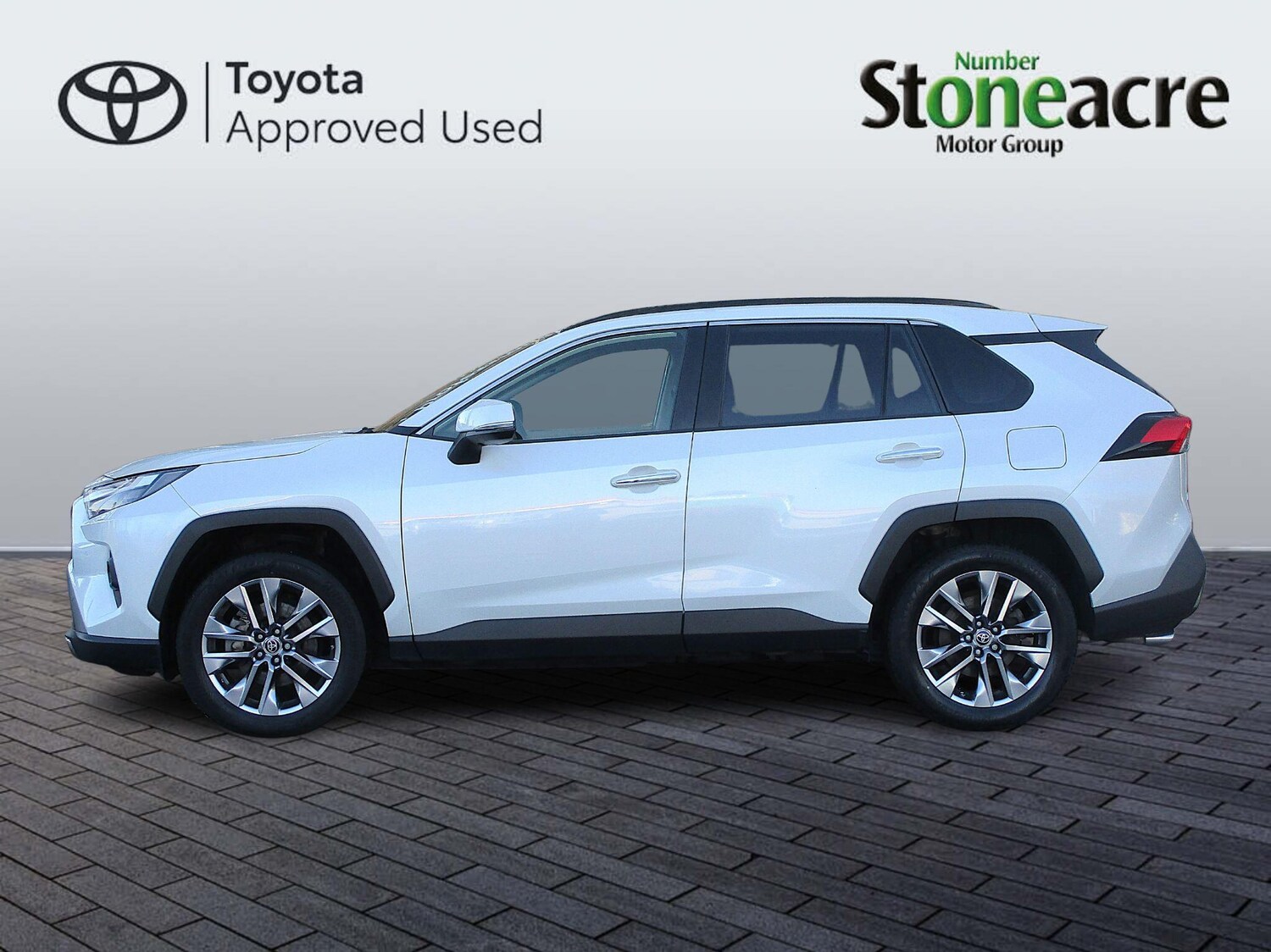 Used Toyota RAV4 2022 for sale - 76780574: Photo 9