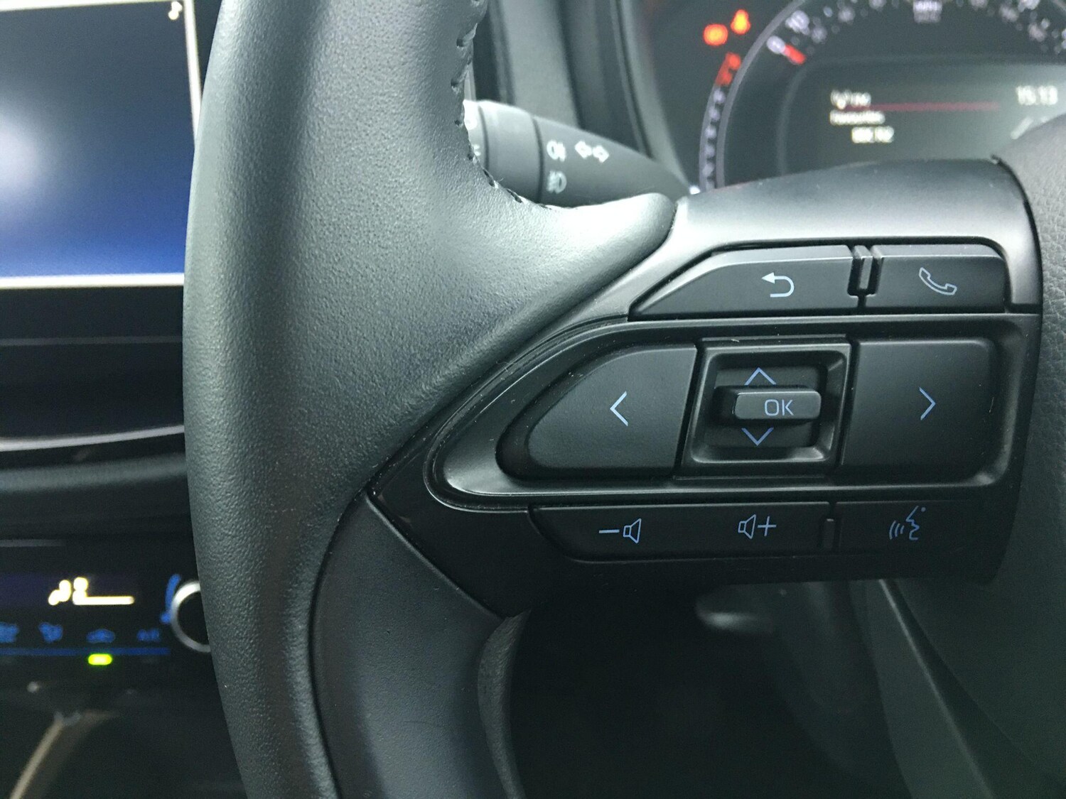 Used Toyota Aygo X 2023 for sale - 77524366: Photo 33