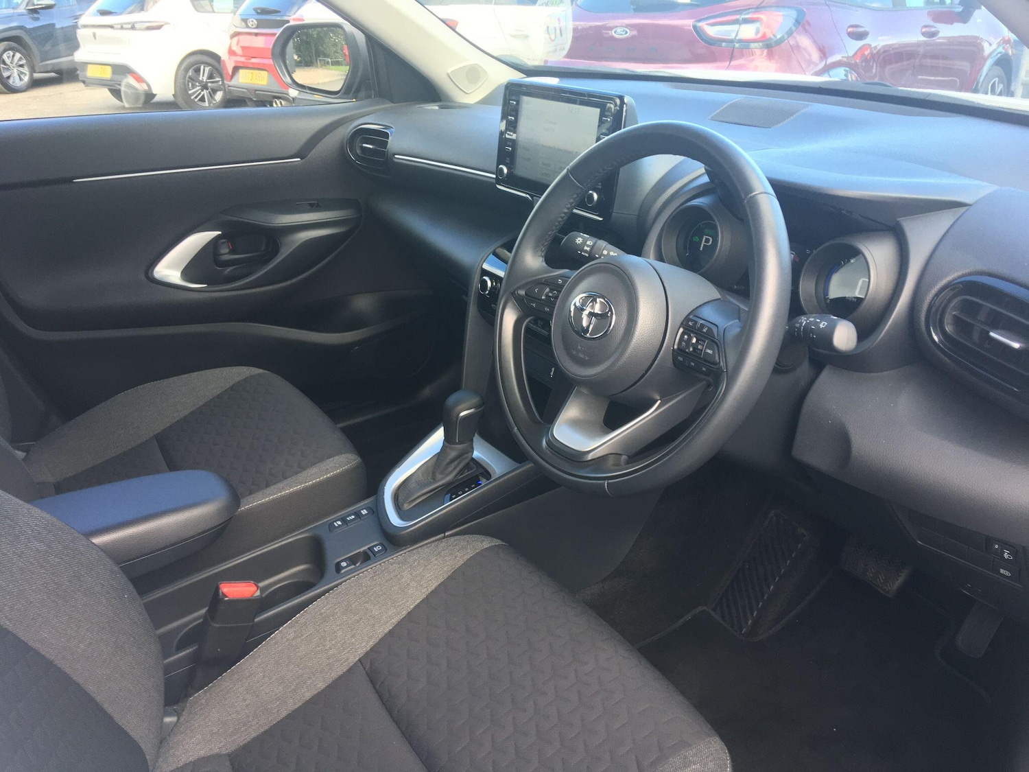 Used Toyota Yaris Cross 2023 for sale - 76108553: Photo 13