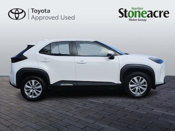 Used Toyota Yaris Cross 2023 for sale - 76108553: Photo
