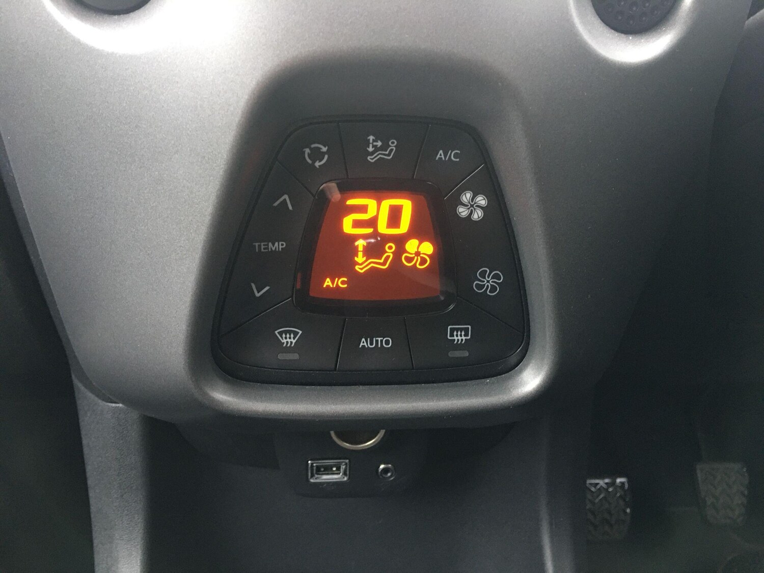 Used Toyota AYGO 2021 for sale - 77525071: Photo 25