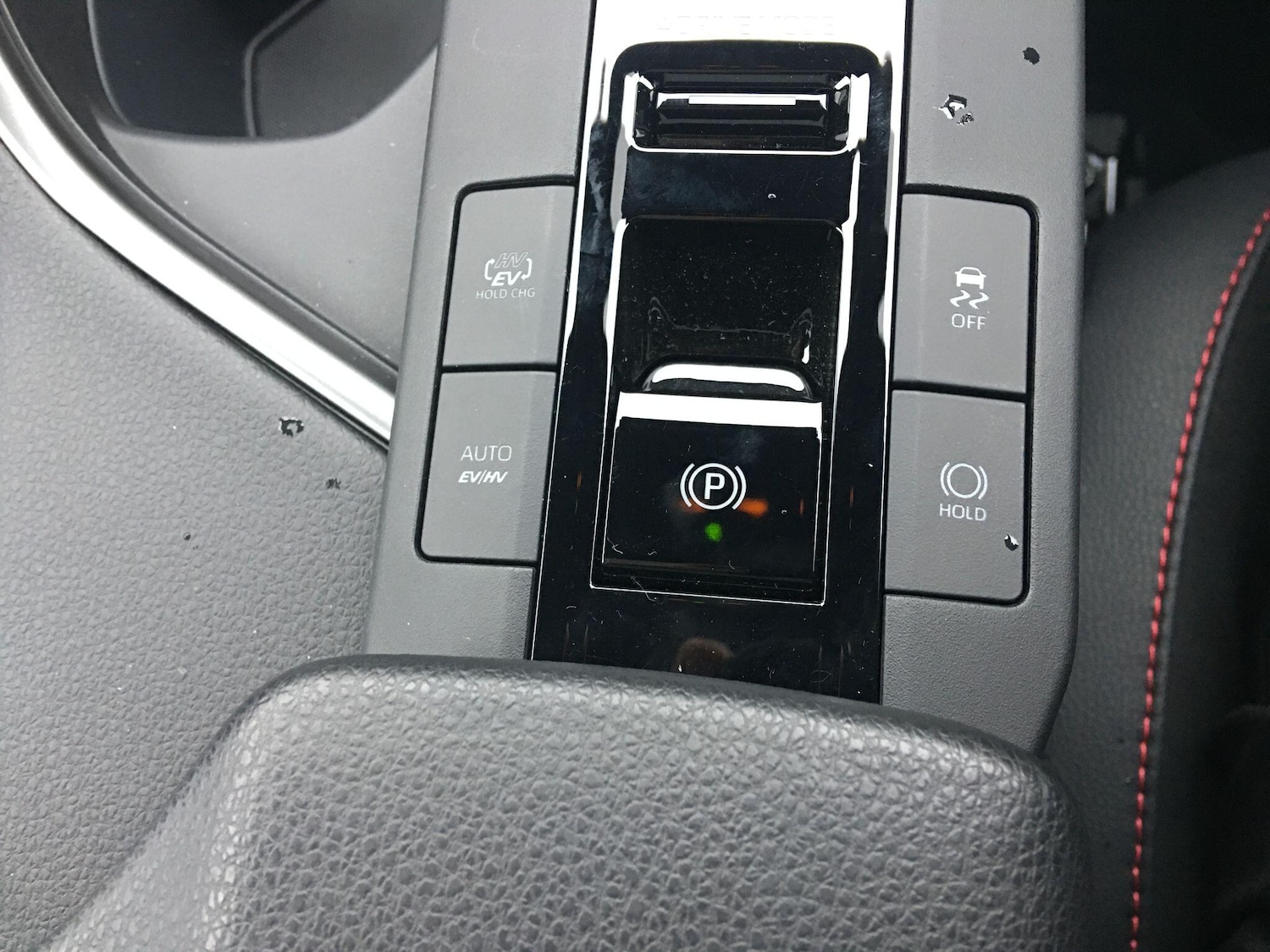 Used Toyota C-HR 2025 for sale - 77710512: Photo 17