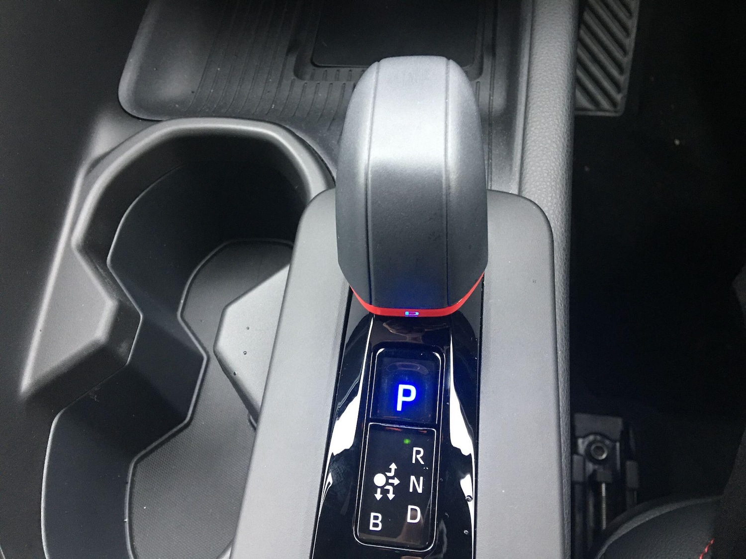 Used Toyota C-HR 2025 for sale - 77710512: Photo 18