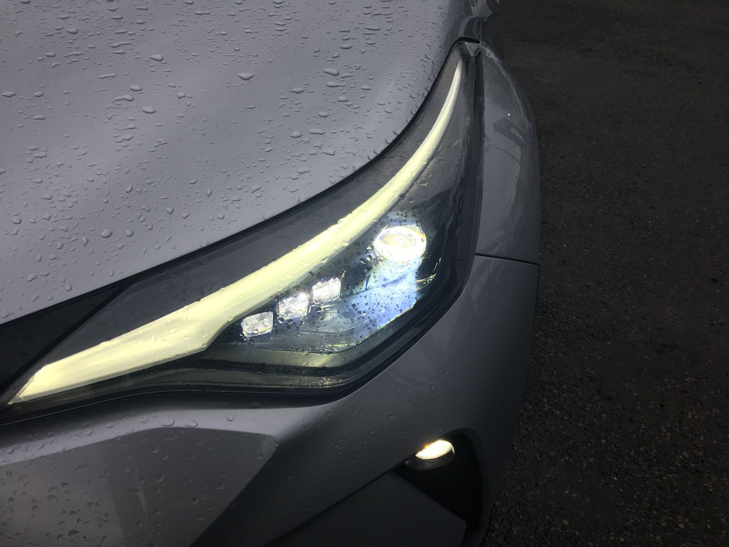 Used Toyota C-HR 2023 for sale - 77081637: Photo 30