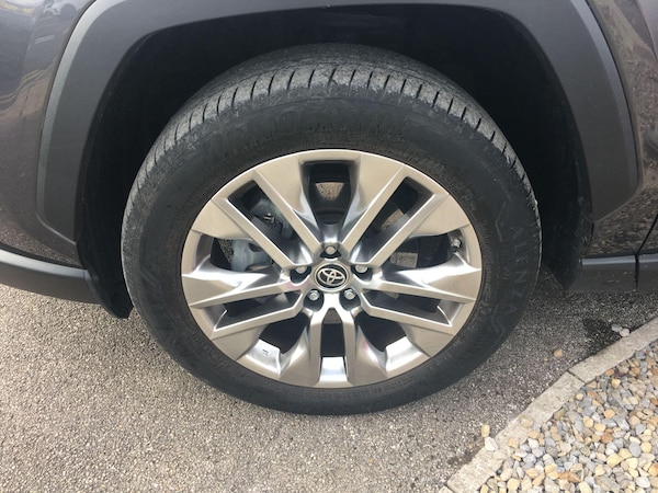 Used Toyota RAV4 2023 for sale - 76151893: Photo 11