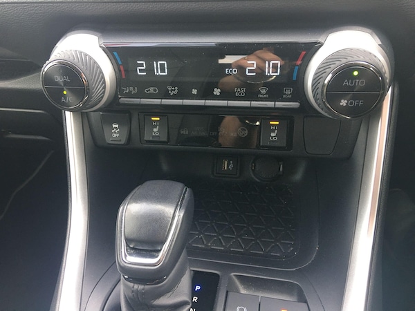 Used Toyota RAV4 2023 for sale - 76151893: Photo 48