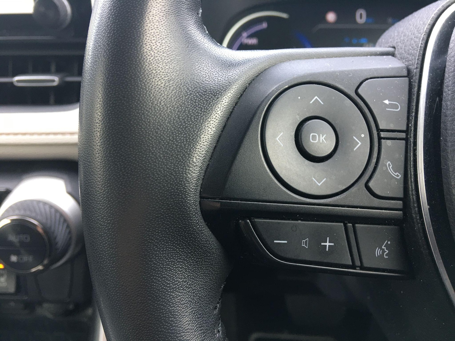 Used Toyota RAV4 2022 for sale - 76538280: Photo 30