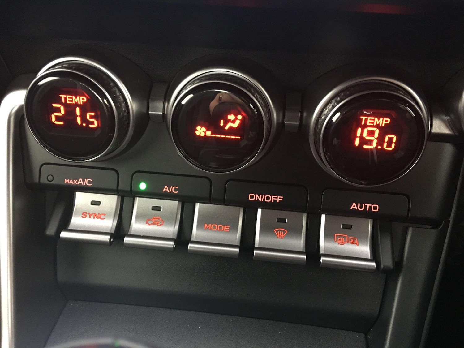 Used Toyota GR86 2023 for sale - 76965552: Photo 35