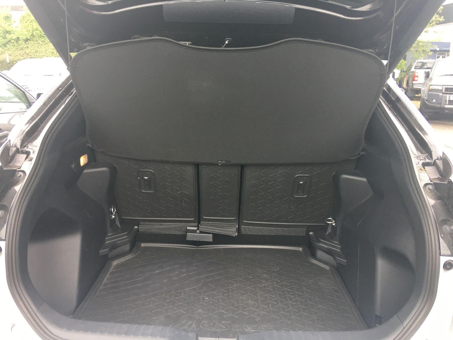 Used Toyota Yaris Cross 2022 for sale - 76072809: Photo 12