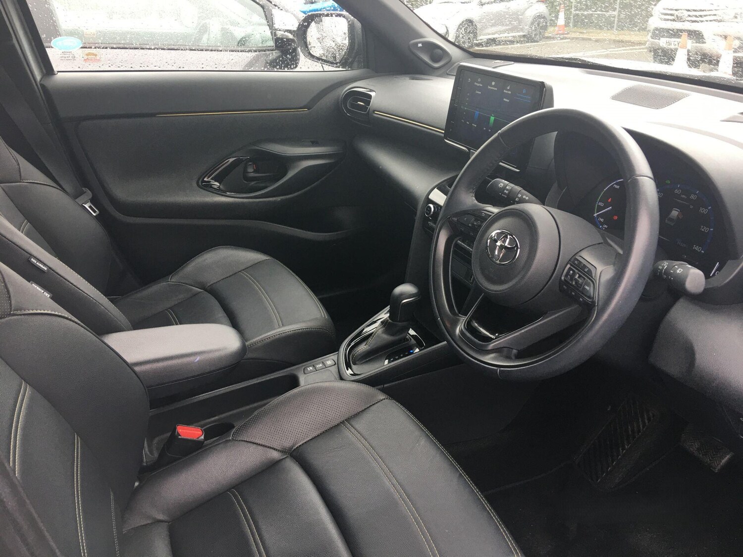Used Toyota Yaris Cross 2022 for sale - 76072809: Photo 13