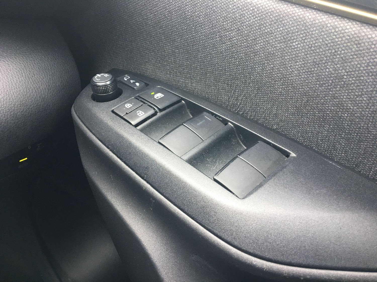Used Toyota Yaris Cross 2022 for sale - 76072809: Photo 27