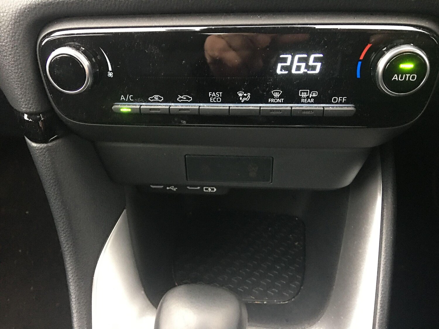 Used Toyota Yaris 2024 for sale - 77496270: Photo 37