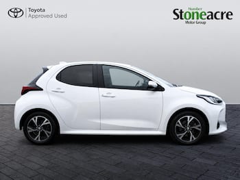 Used Toyota Yaris 2024 for sale - 79726814: Photo