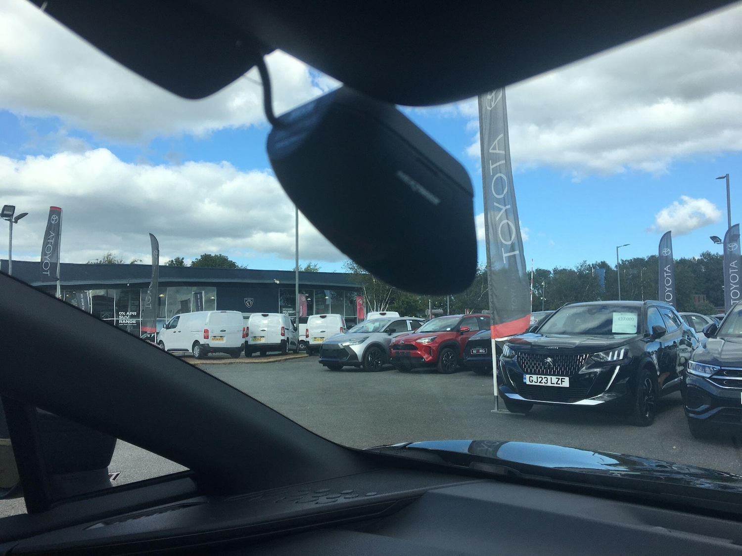 Used Toyota C-HR 2024 for sale - 76484445: Photo 35