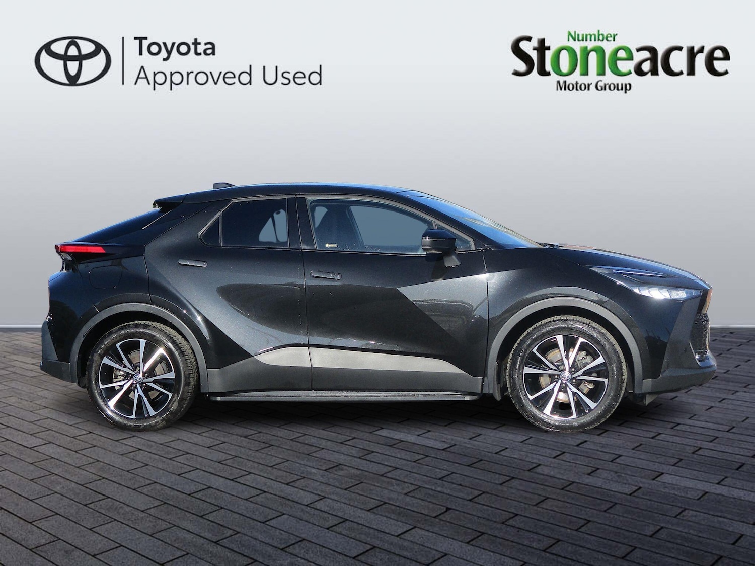 Used Toyota C-HR 2024 for sale - 76484445: Photo 4