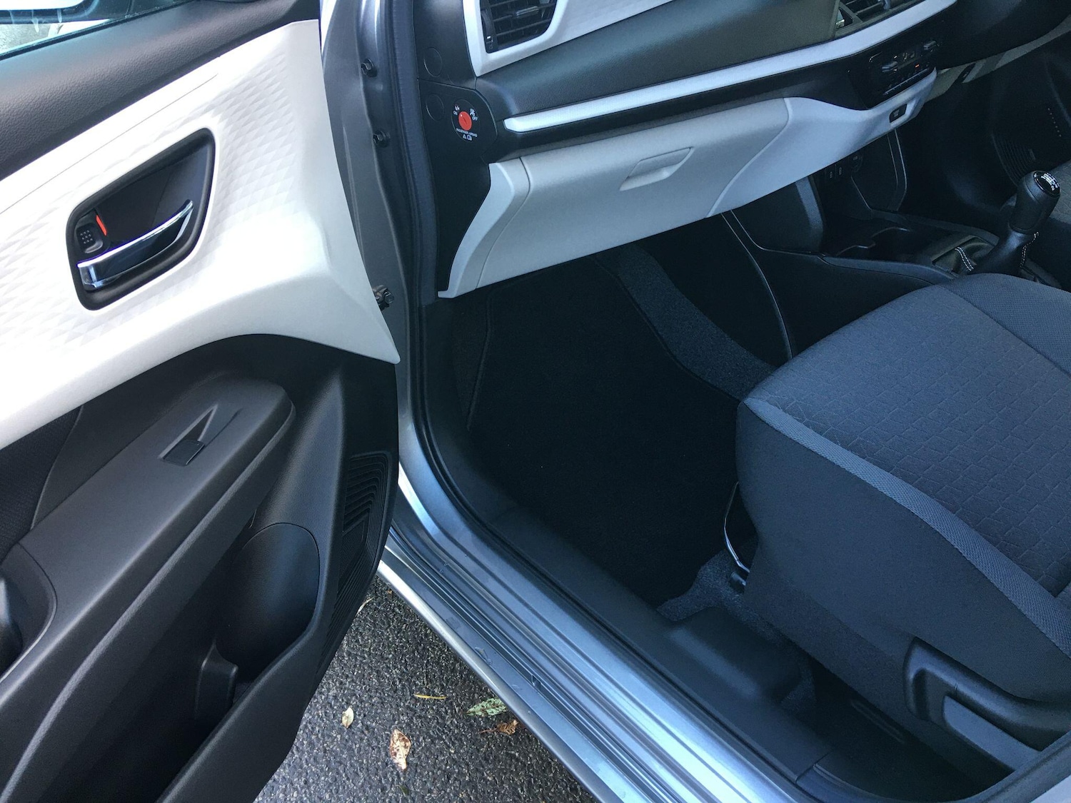 Used Suzuki Swift 2025 for sale - 76715508: Photo 25