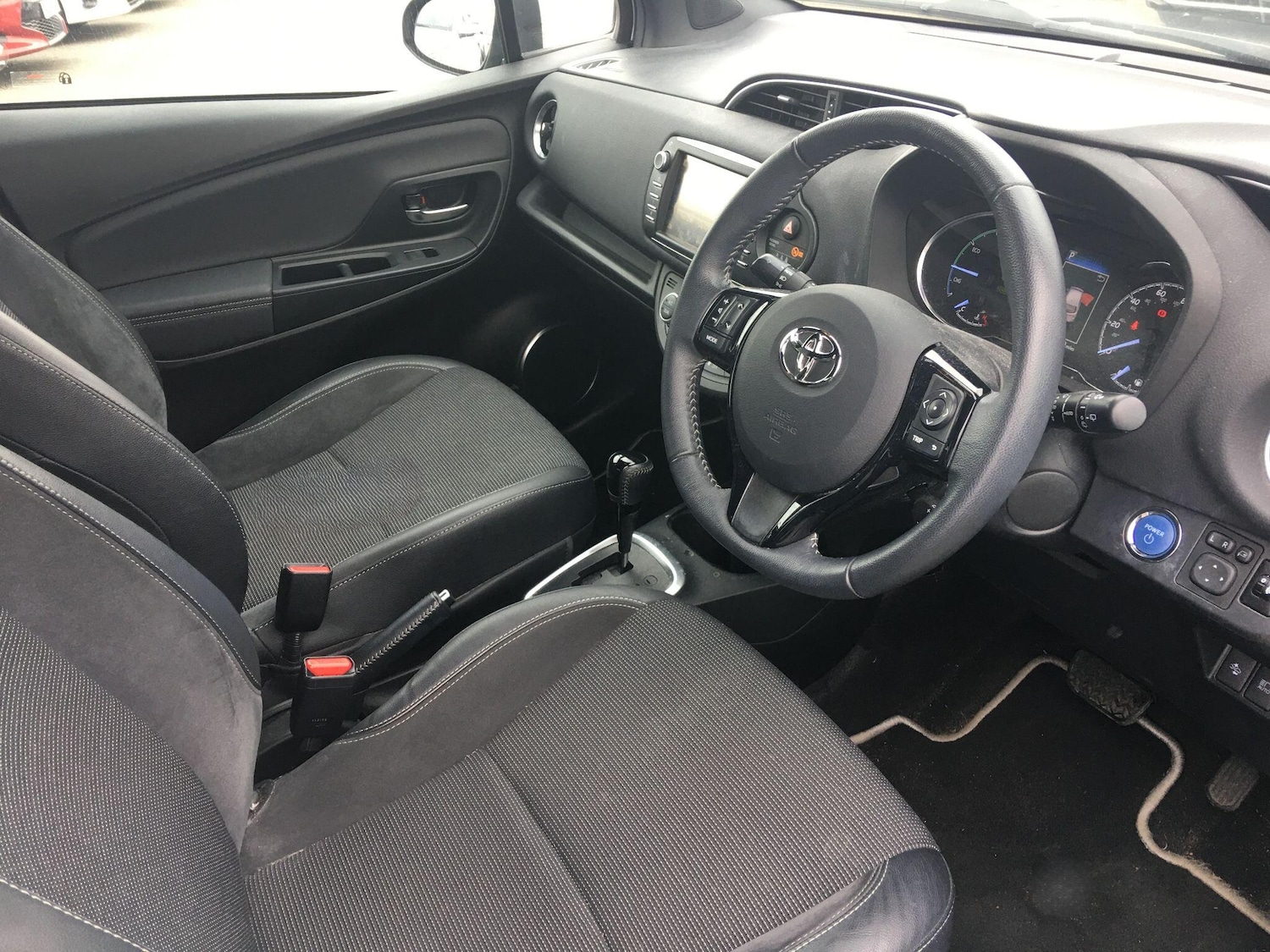 Used Toyota Yaris 2018 for sale - 78101177: Photo 13