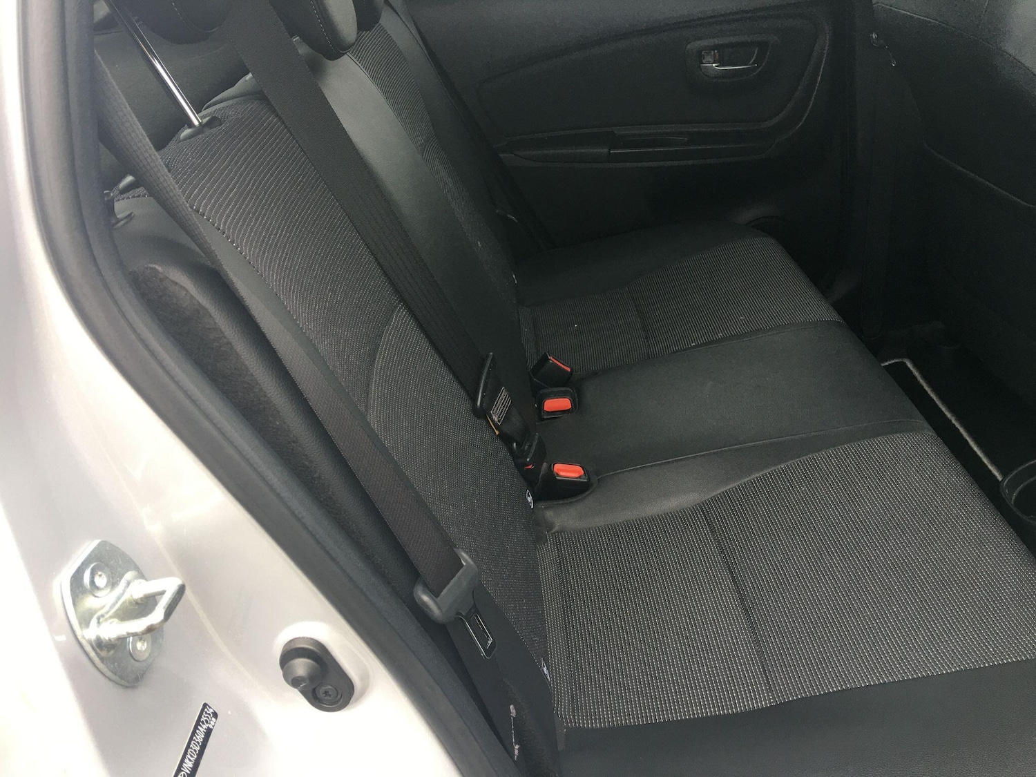 Used Toyota Yaris 2018 for sale - 78101177: Photo 19