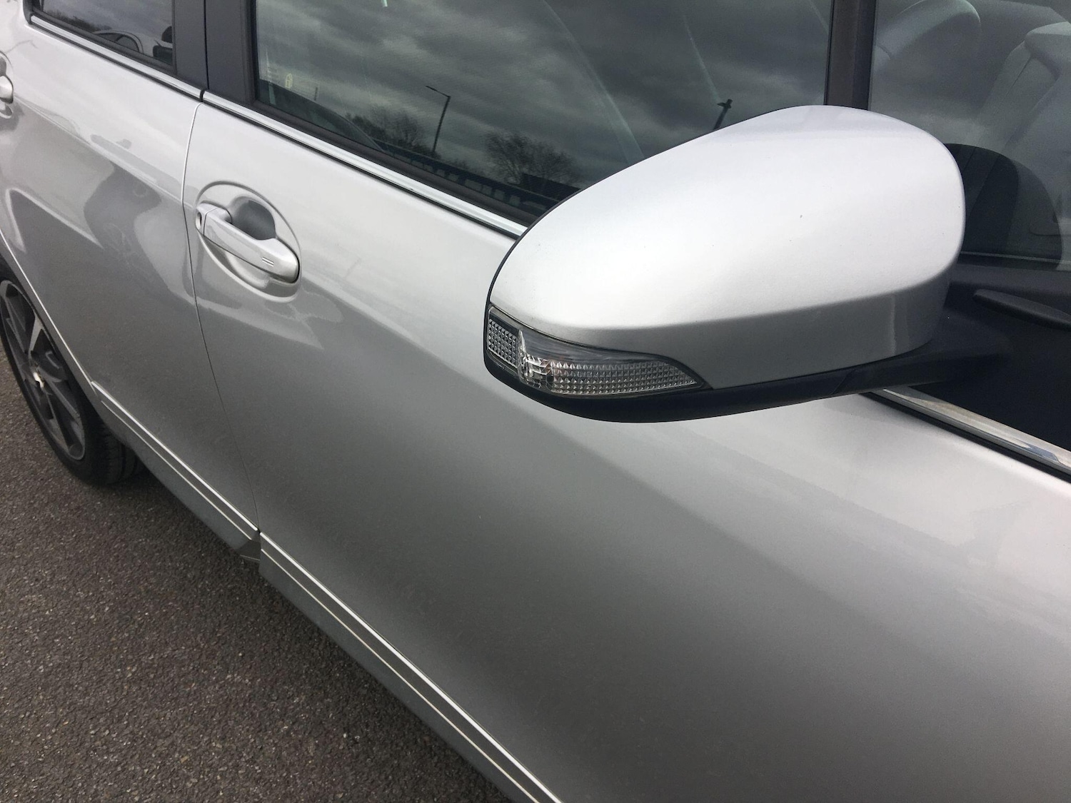 Used Toyota Yaris 2018 for sale - 78101177: Photo 35