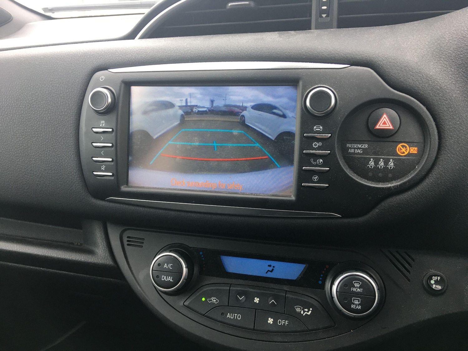 Used Toyota Yaris 2018 for sale - 78101177: Photo 47