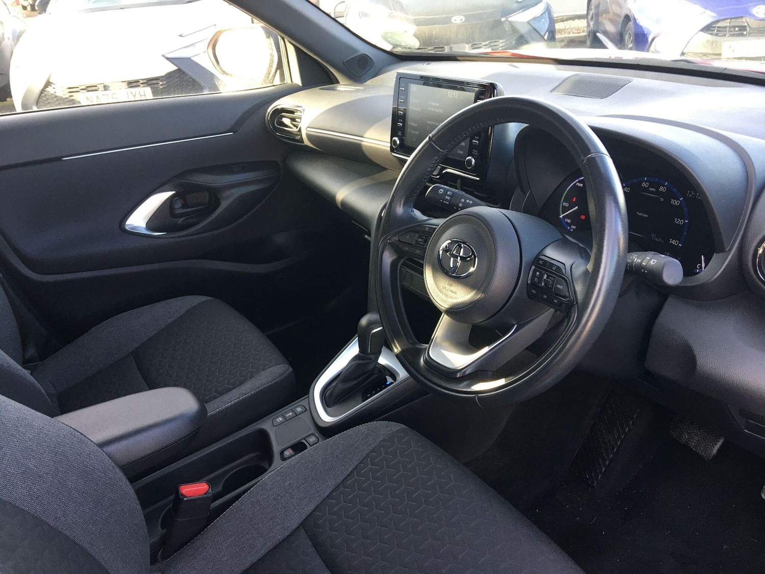 Used Toyota Yaris Cross 2024 for sale - 77255130: Photo 13