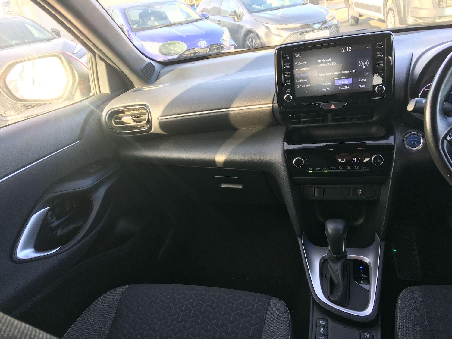 Used Toyota Yaris Cross 2024 for sale - 77255130: Photo 16