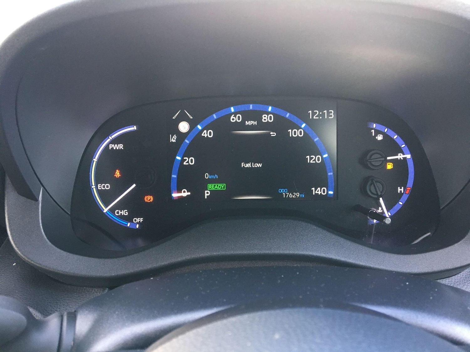 Used Toyota Yaris Cross 2024 for sale - 77255130: Photo 17