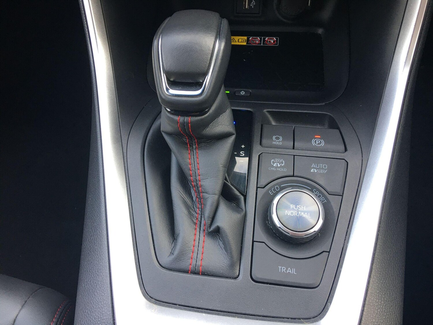 Used Toyota RAV4 2023 for sale - 77710164: Photo 40