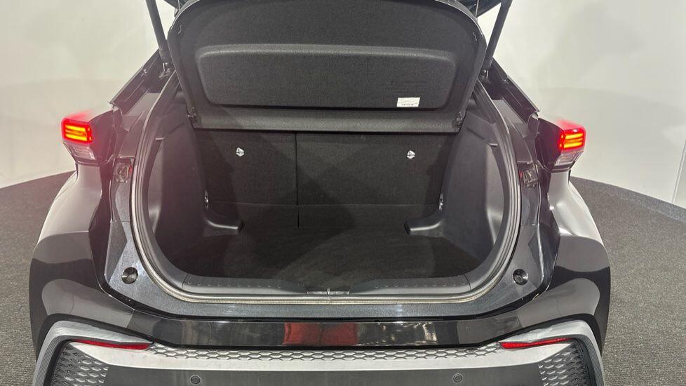 Used Toyota C-HR 2025 for sale - 77710183: Photo 12