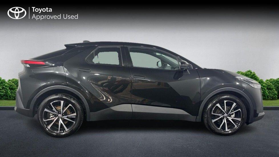 Used Toyota C-HR 2025 for sale - 77710183: Photo 4