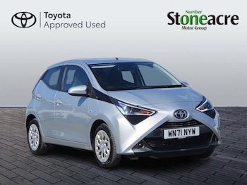 2021 (71) - 1.0 VVT-i x-play Hatchback 5dr Petrol Manual Euro 6 (s/s) (71 ps)