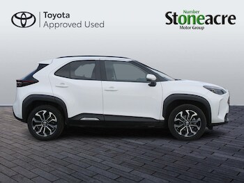 Used Toyota Yaris Cross 2024 for sale - 77753337: Photo