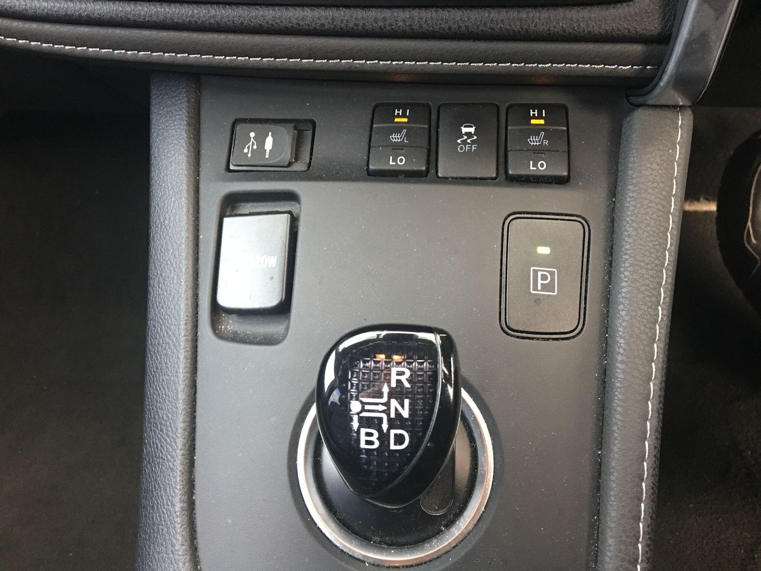 Used Toyota Auris 2018 for sale - 77081525: Photo 45