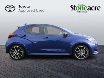 Used Toyota Yaris 2023 for sale - 79412580: Photo