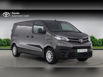 Toyota ProAce feature image