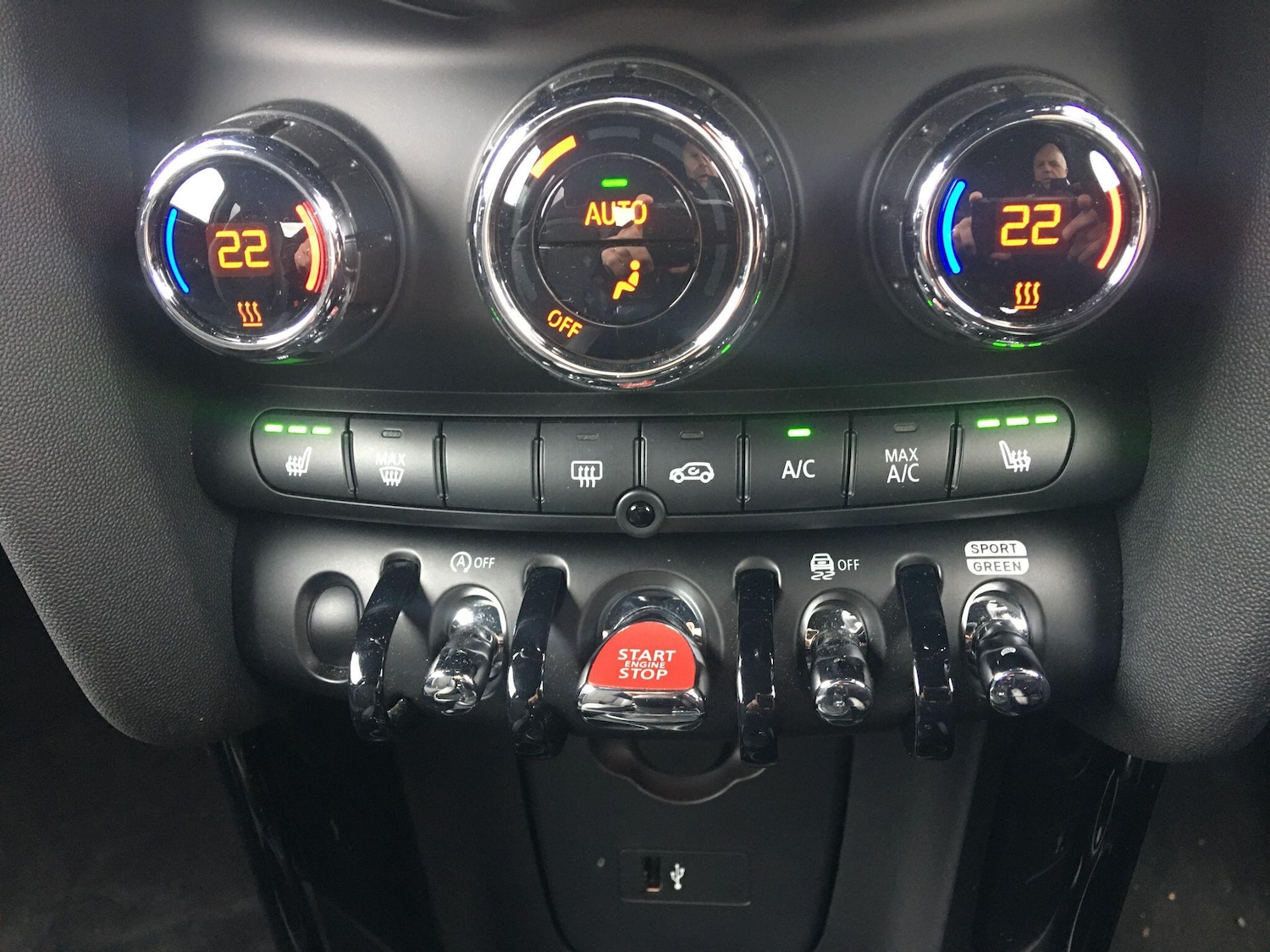 Used MINI Hatch 2023 for sale - 78072517: Photo 41