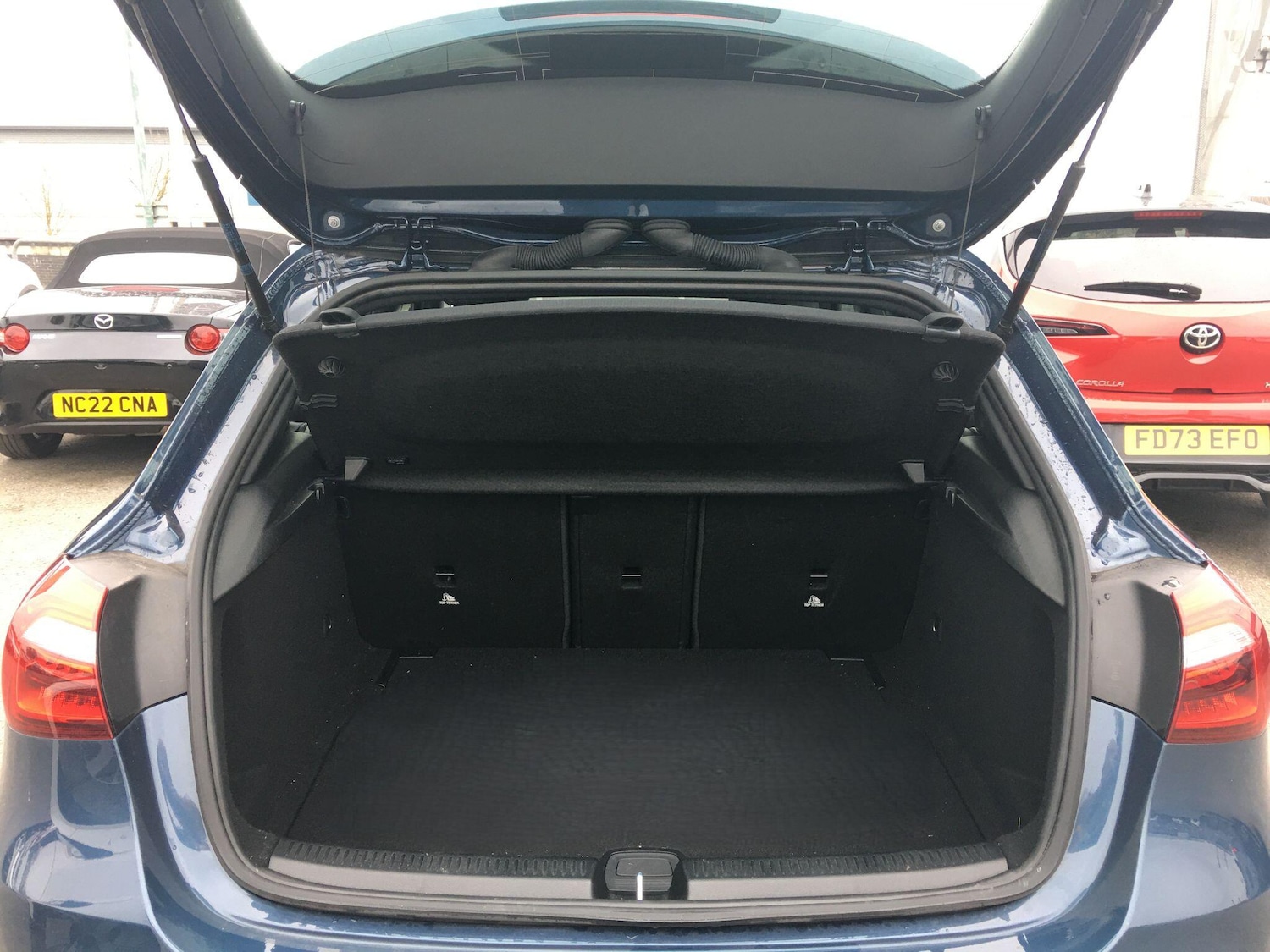 Used Mercedes-Benz A-Class 2021 for sale - 76270707: Photo 10