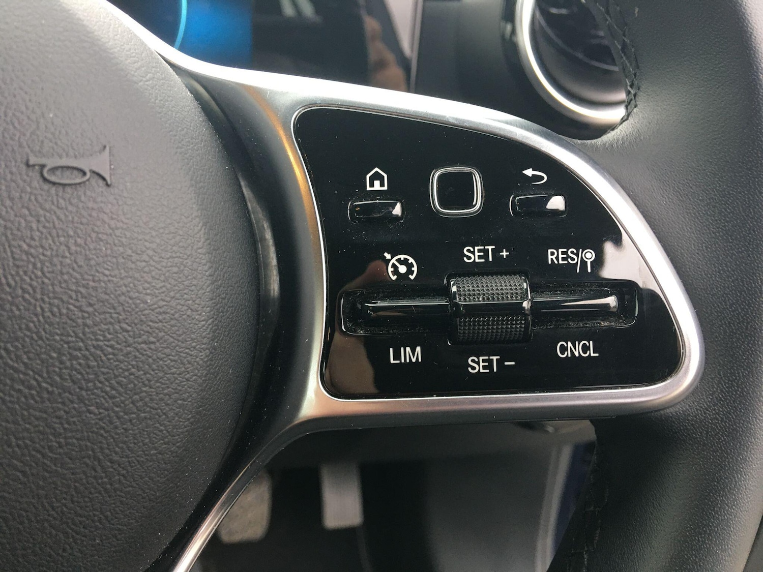 Used Mercedes-Benz A-Class 2021 for sale - 76270707: Photo 36