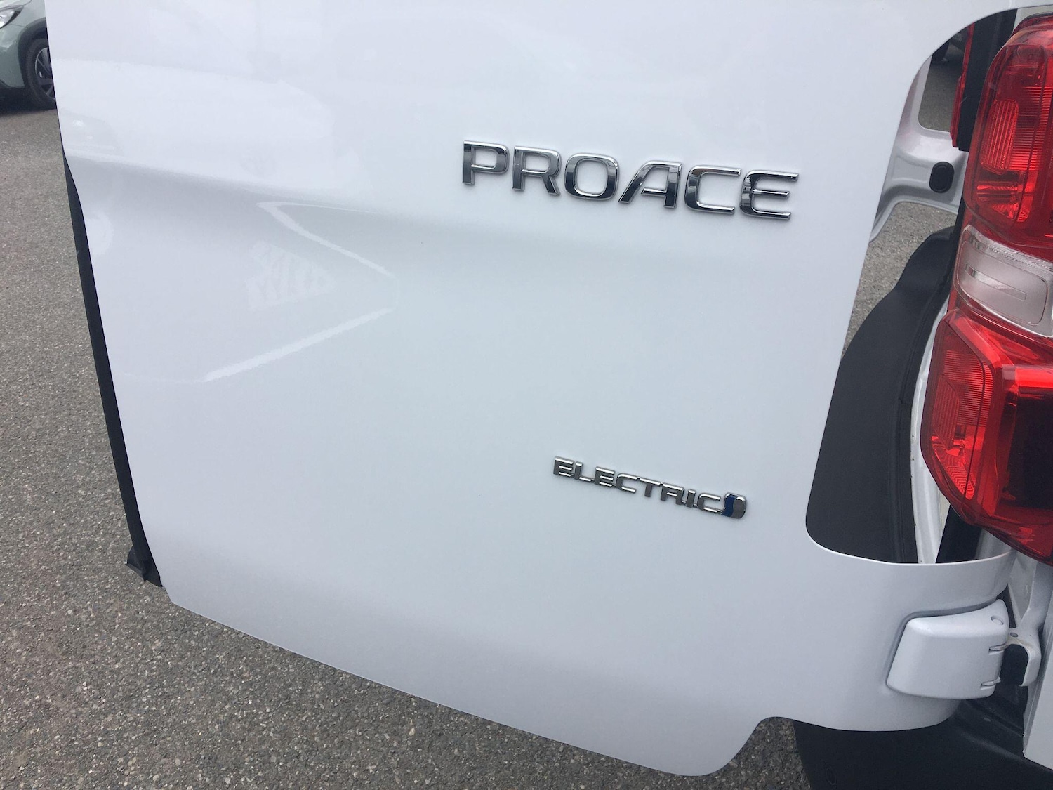 Used Toyota ProAce 2024 for sale - 76361063: Photo 37