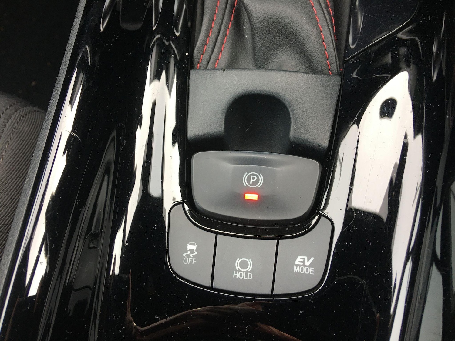 Used Toyota C-HR 2021 for sale - 76499098: Photo 40