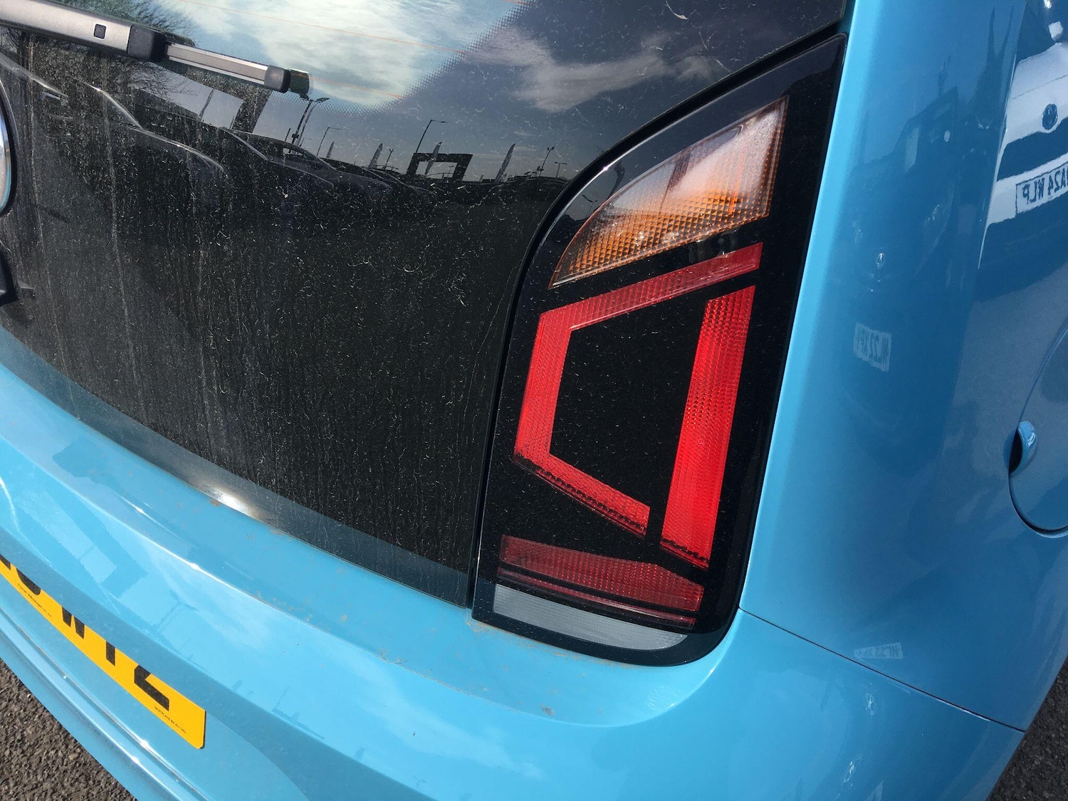 Used Volkswagen up! 2023 for sale - 78073049: Photo 21