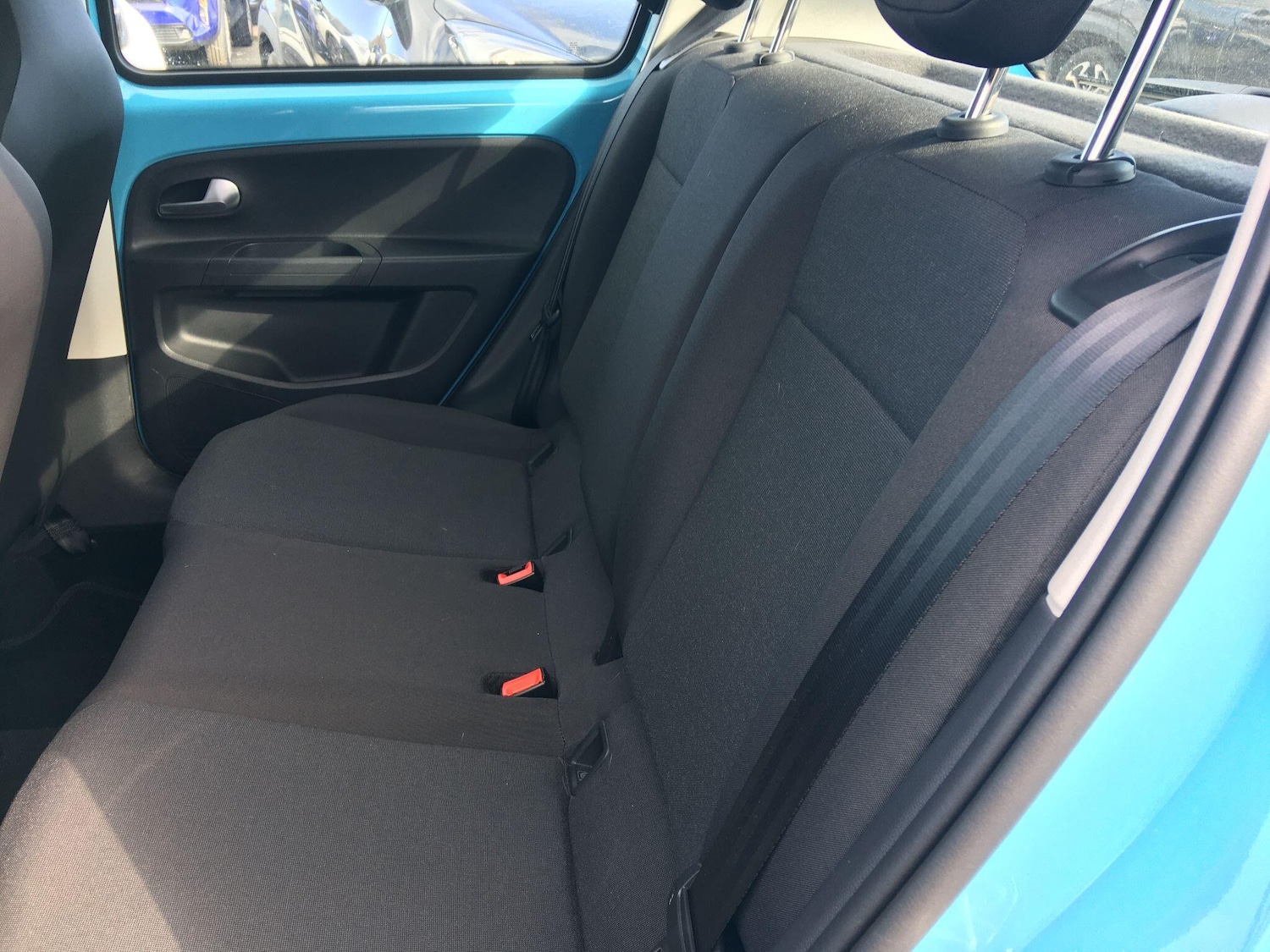 Used Volkswagen up! 2023 for sale - 78073049: Photo 26