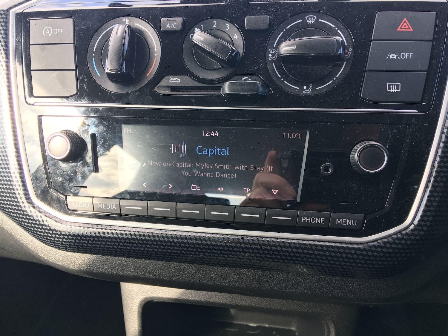 Used Volkswagen up! 2023 for sale - 78073049: Photo 27