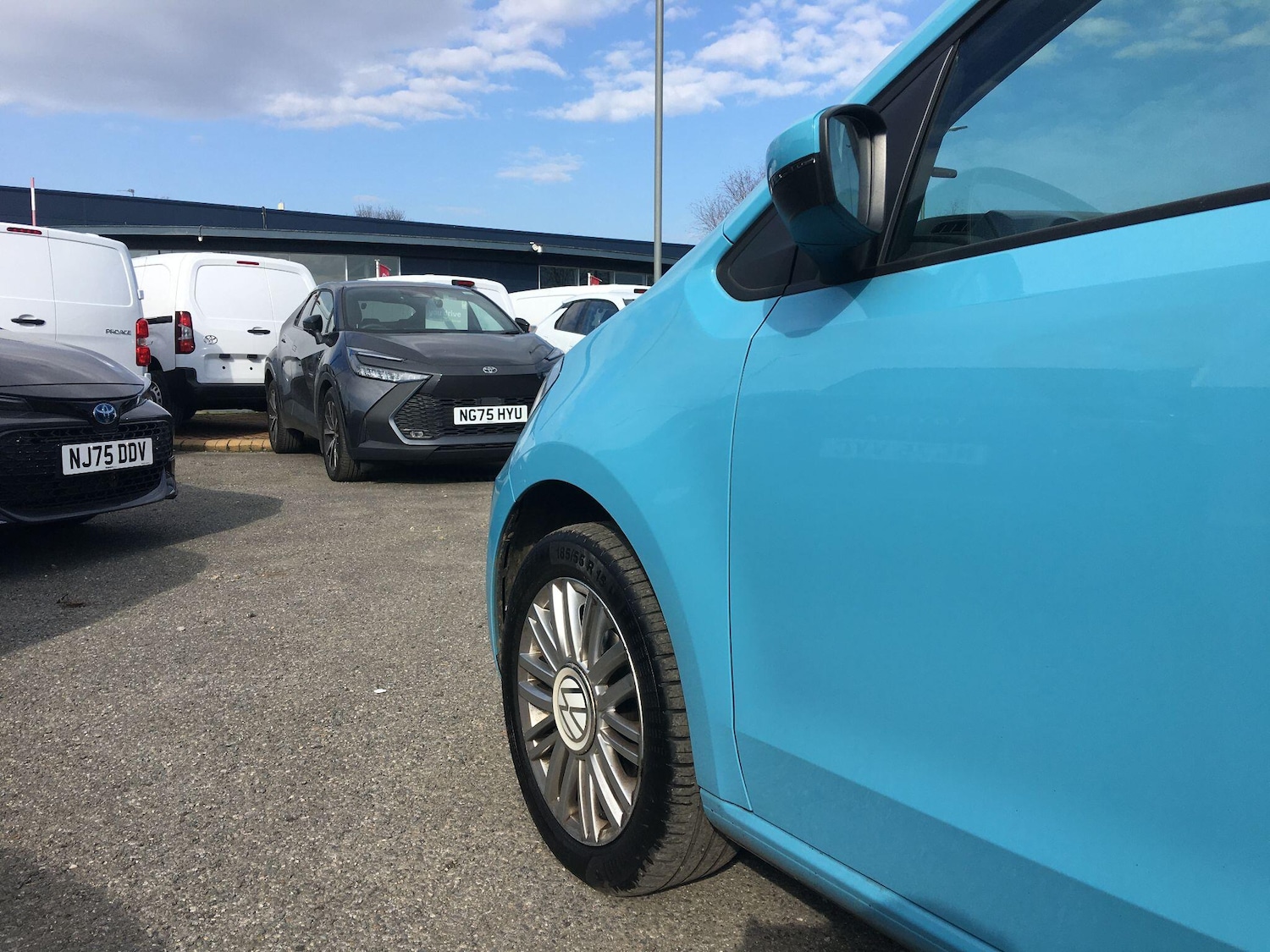 Used Volkswagen up! 2023 for sale - 78073049: Photo 29