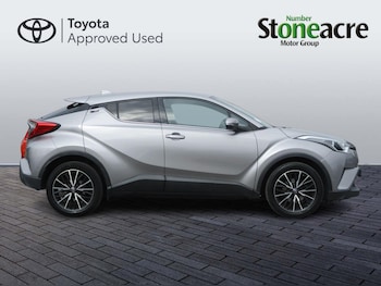 Used Toyota C-HR 2017 for sale - 78914387: Photo