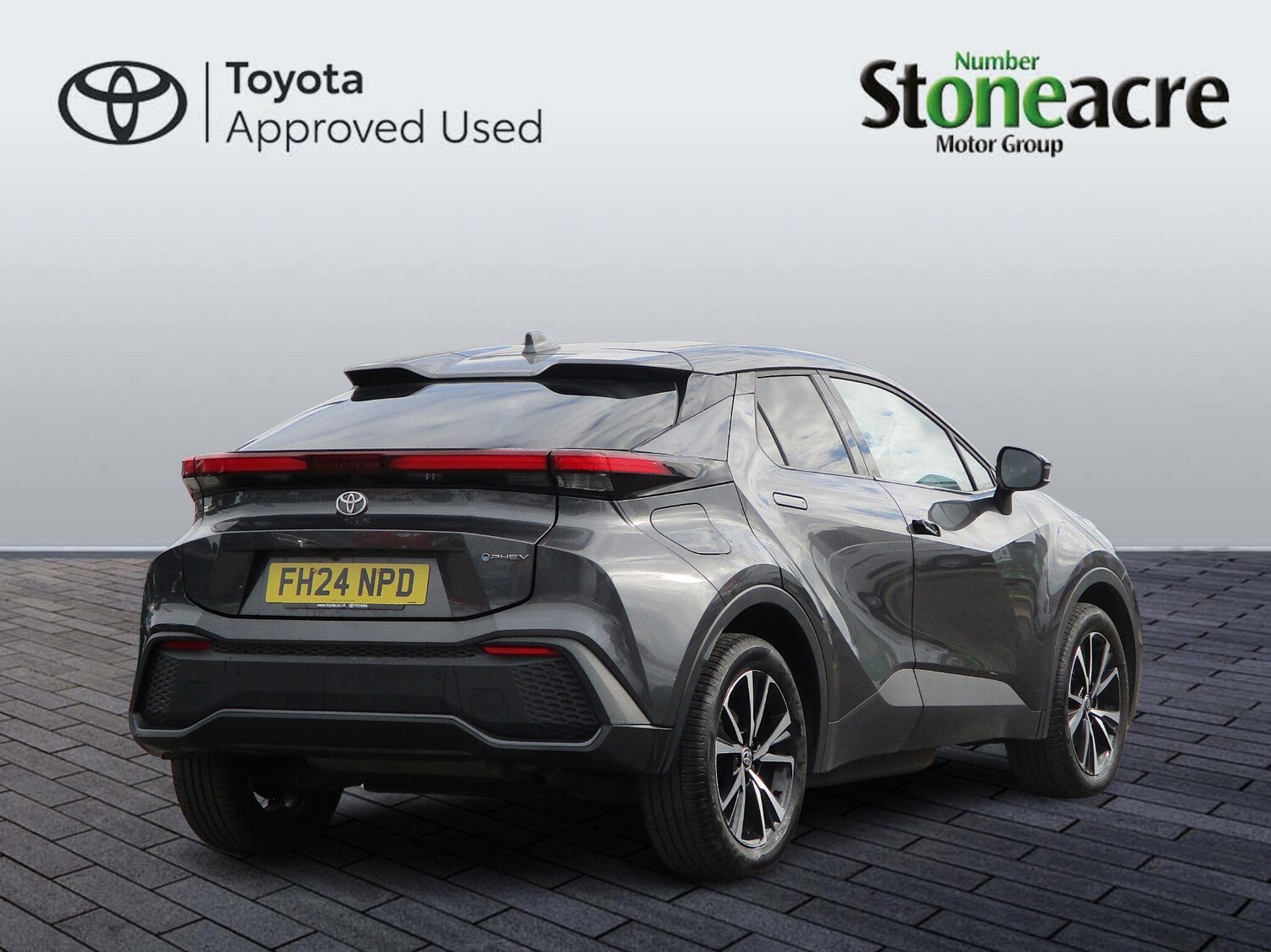Used Toyota C-HR 2024 for sale - 76122040: Photo 5