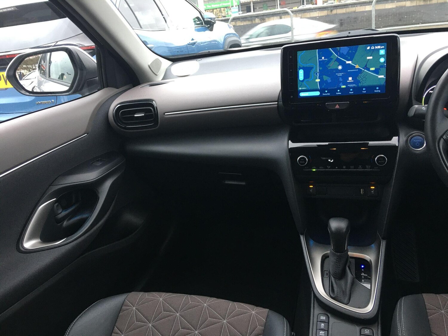 Used Toyota Yaris Cross 2022 for sale - 77510458: Photo 16