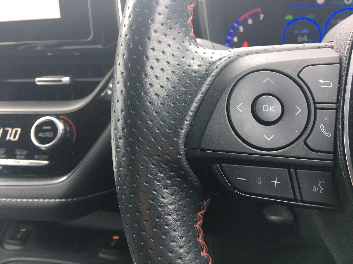 Used Toyota Corolla 2023 for sale - 77993619: Photo 48