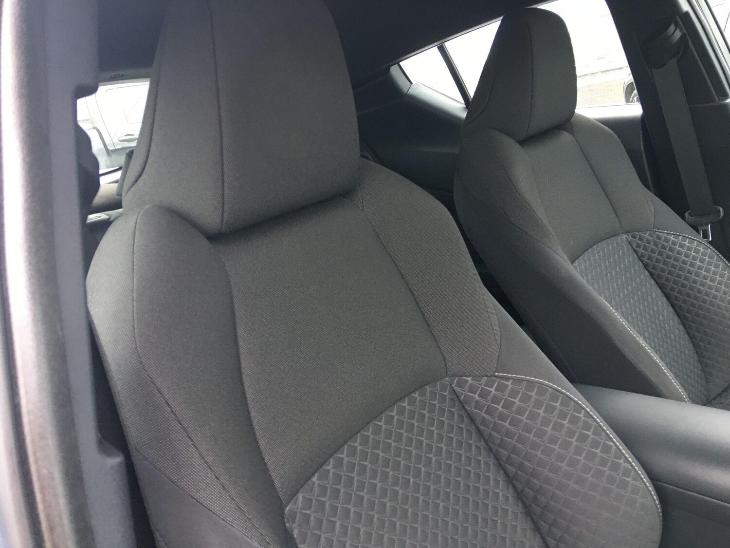 Used Toyota C-HR 2022 for sale - 77722655: Photo 36