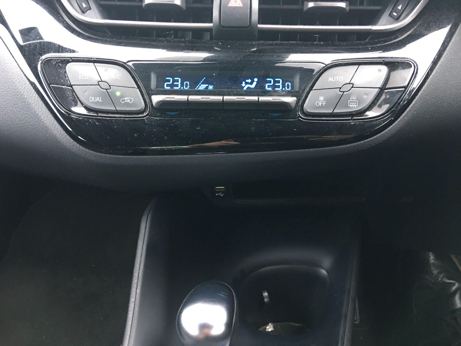 Used Toyota C-HR 2022 for sale - 77722655: Photo 42